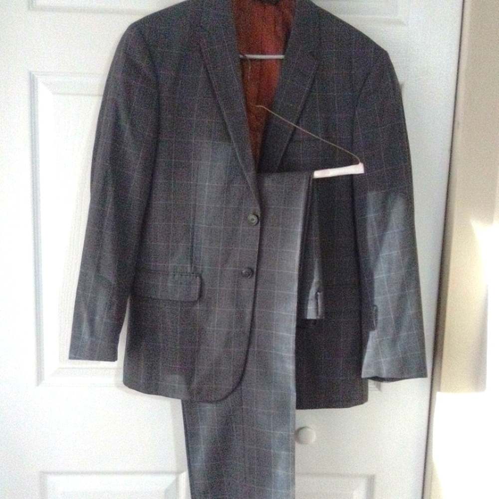 38s Slim Jos.A.Banks Charcoal Window Pane Suit